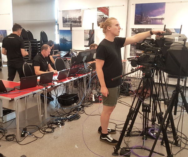 Hybrid and Virtual Events Production